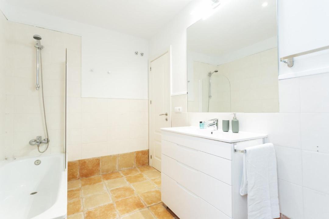 Minty Stay 3Bd Apartment - Triana Sevilla Eksteriør billede