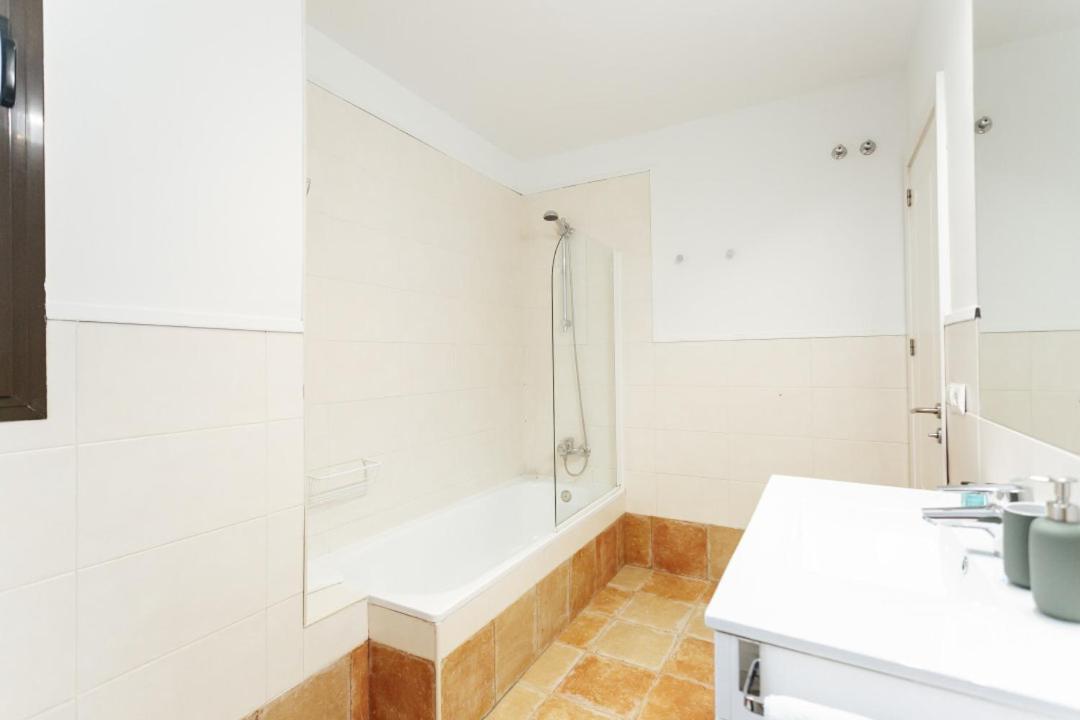 Minty Stay 3Bd Apartment - Triana Sevilla Eksteriør billede