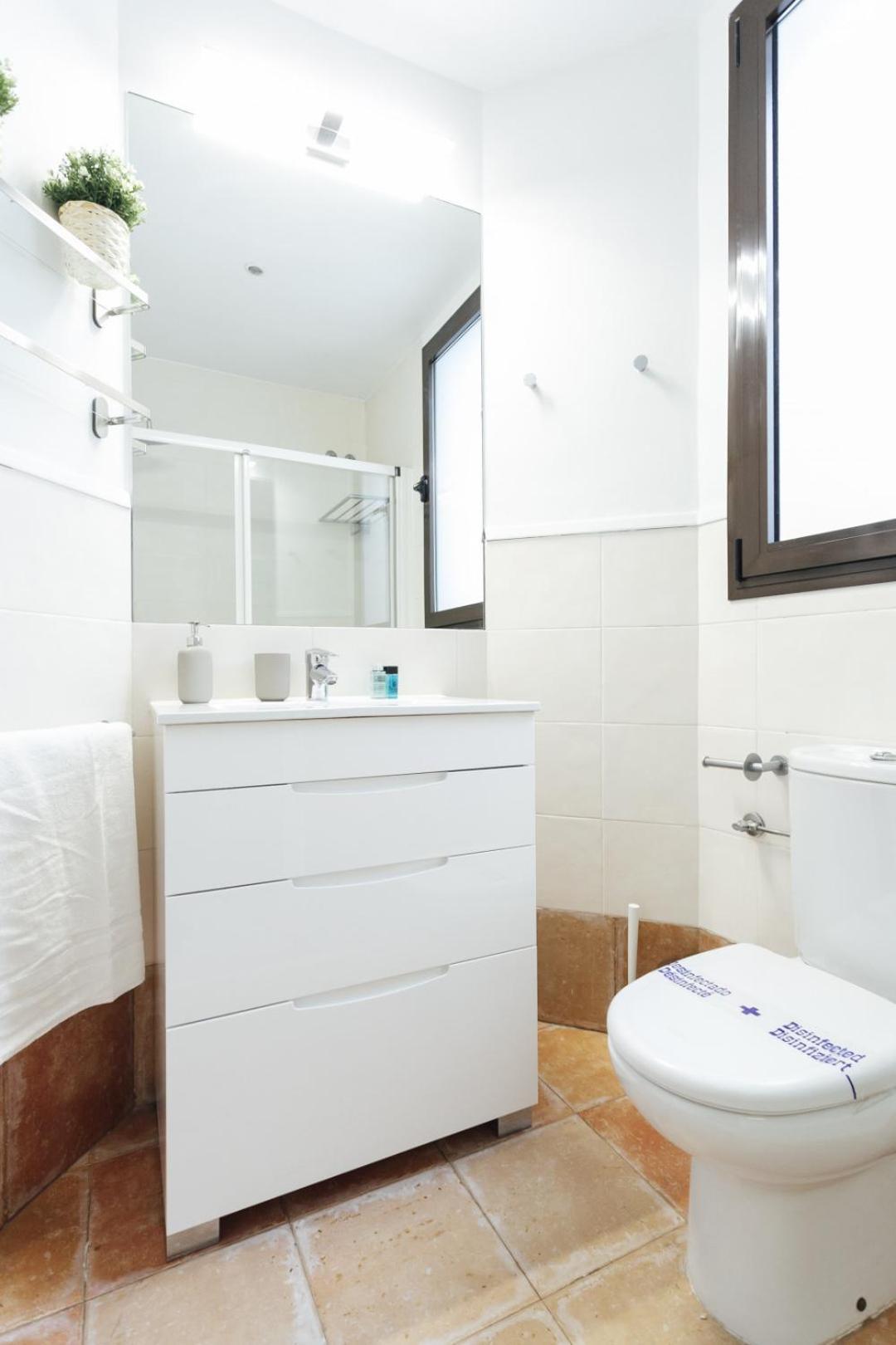 Minty Stay 3Bd Apartment - Triana Sevilla Eksteriør billede